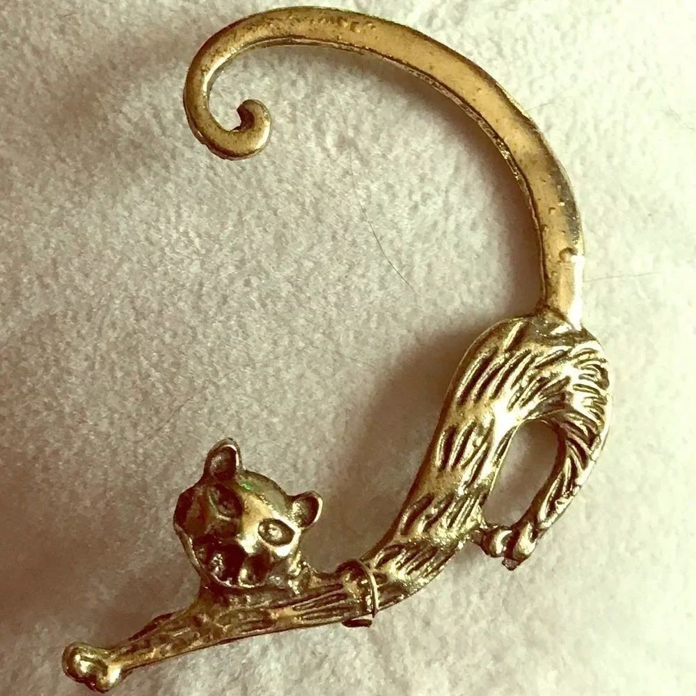Cat Pierced Ear Cuff - Picture 4 of 5